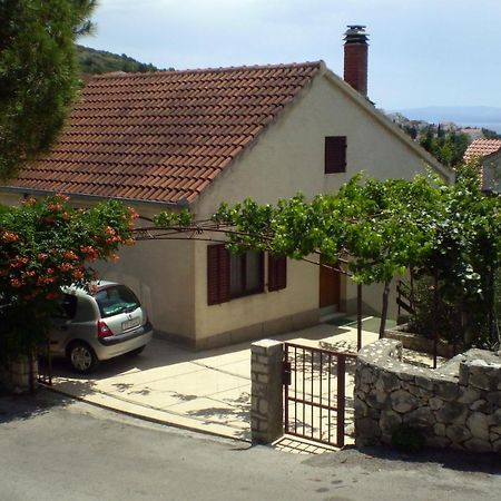 Apartments With A Parking Space Mavarstica, Ciovo - 12435 Trogir Exterior foto